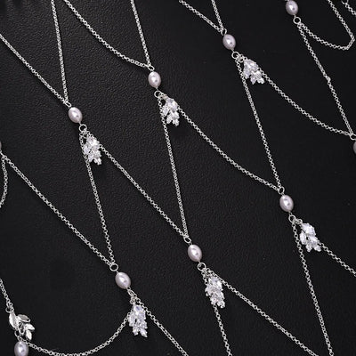 Cascading Pearls: Bridal Head Chain